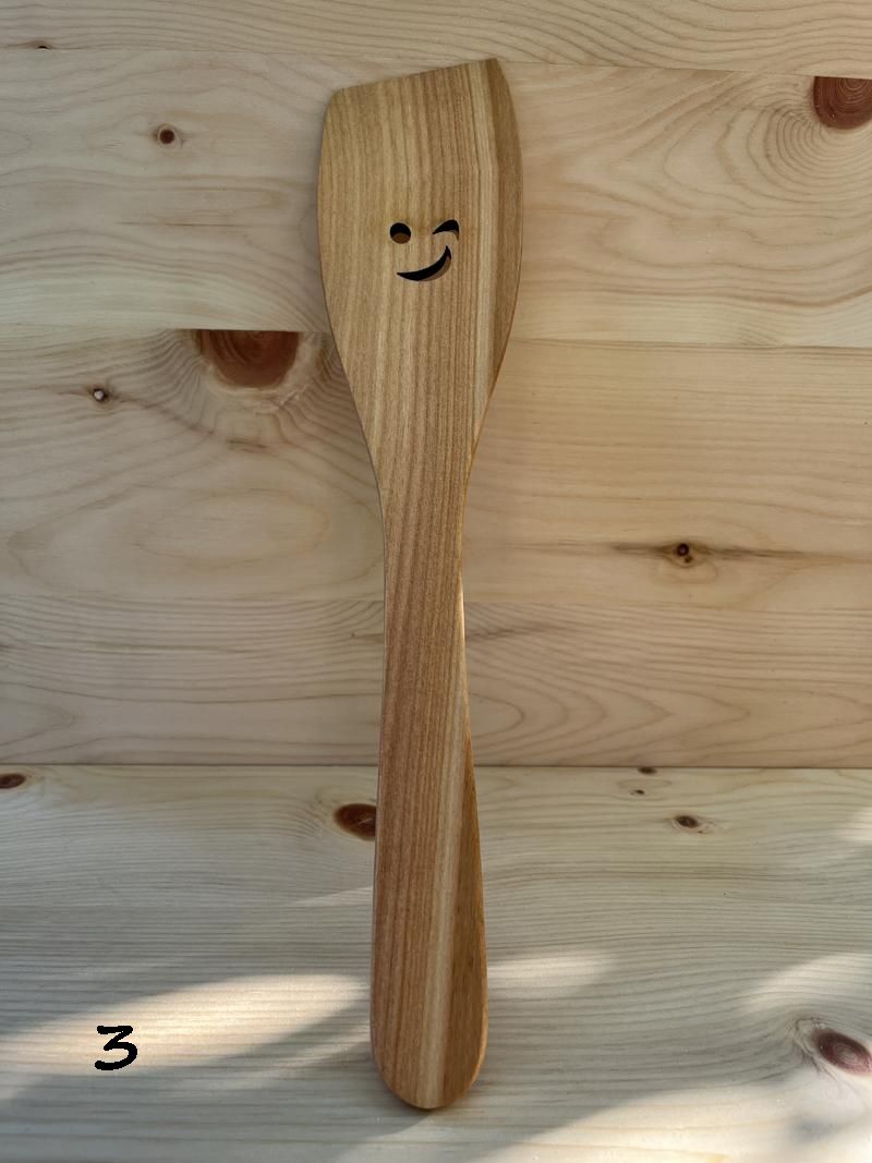 Wooden happy spatula - Woodjana