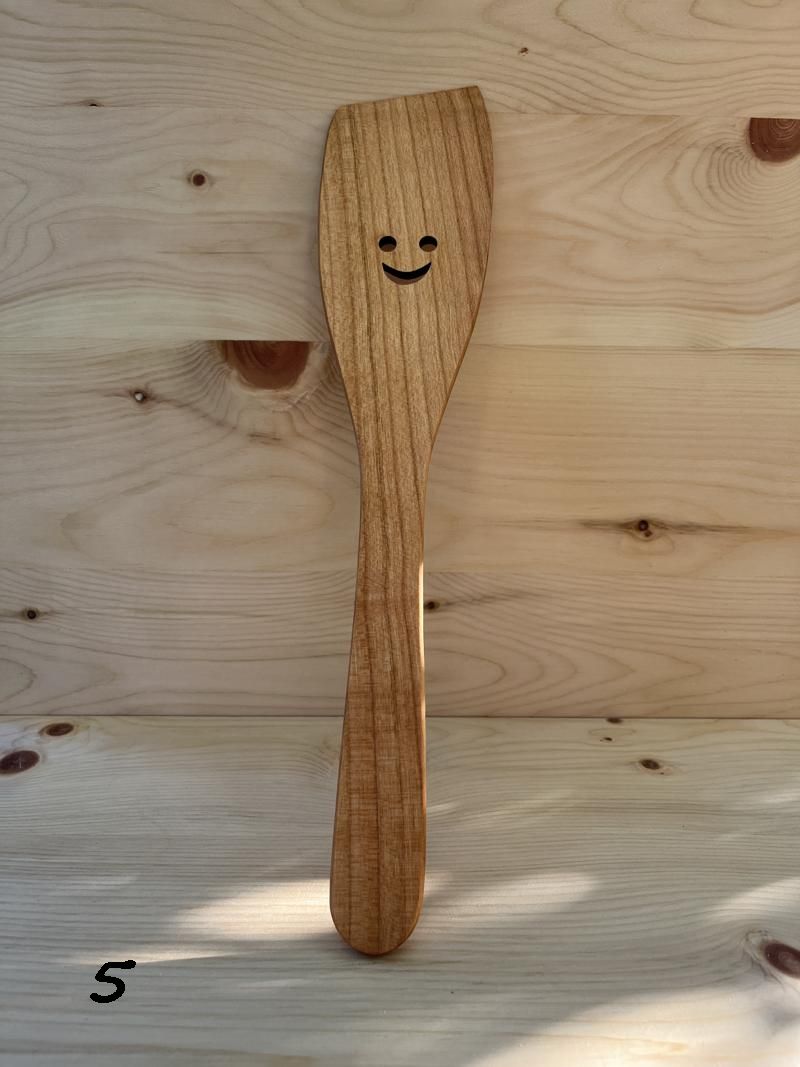 Wooden happy spatula - Woodjana