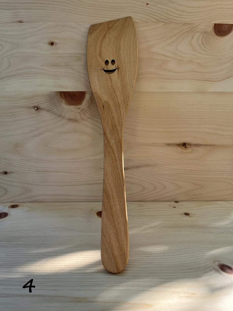 Wooden happy spatula - Woodjana