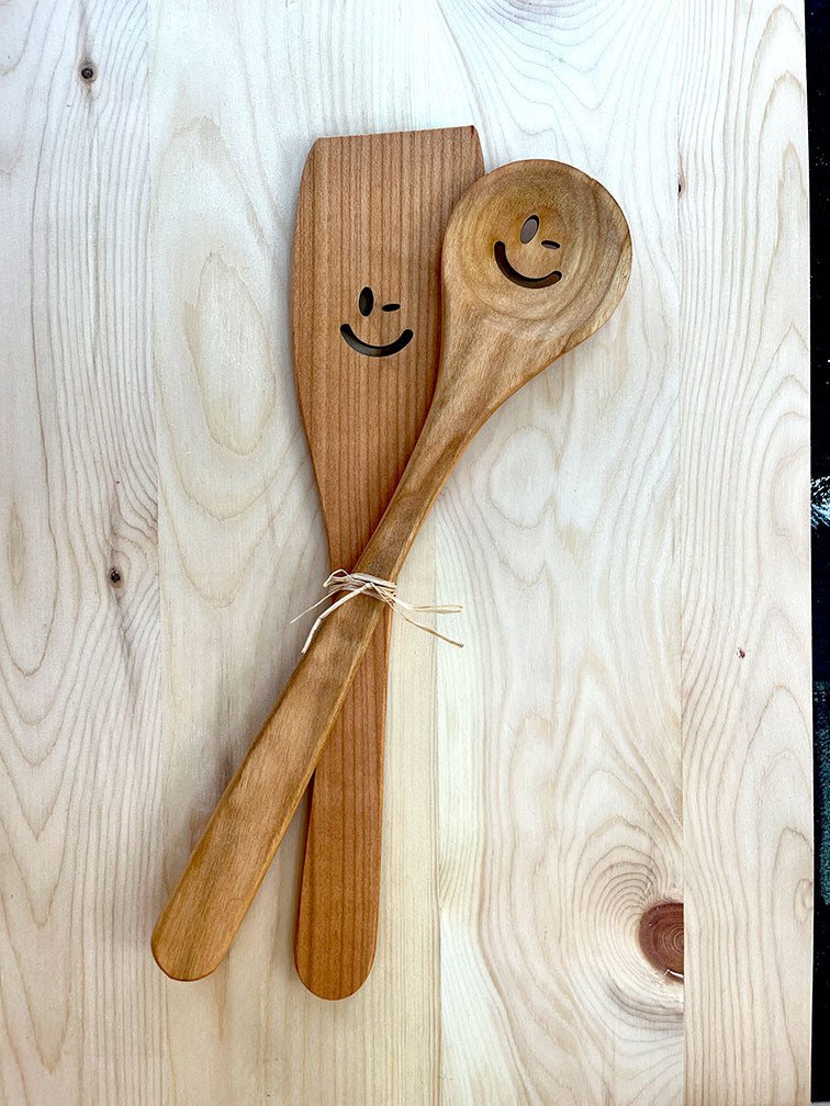 Lucky pair spoon spatula happy face - Woodjana